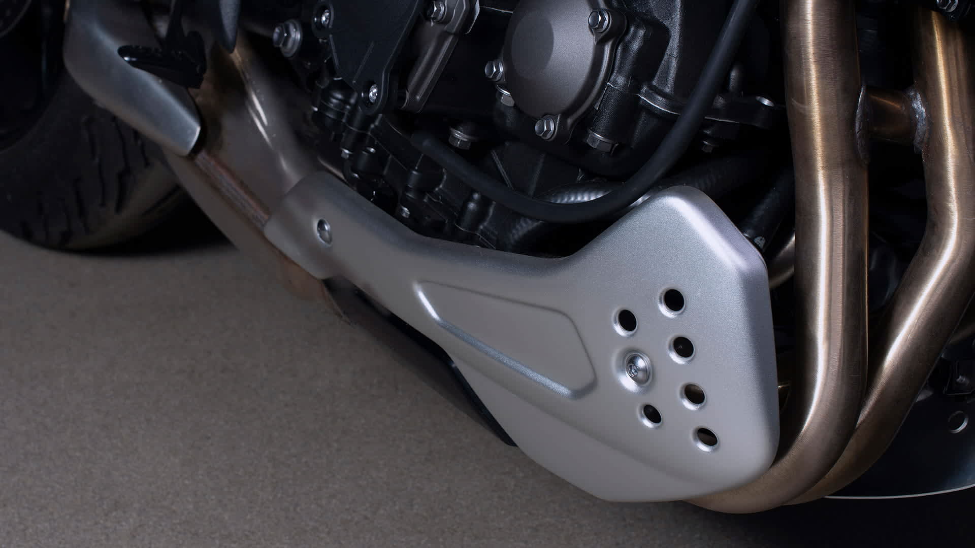 Trident 660 Accessories For the Ride